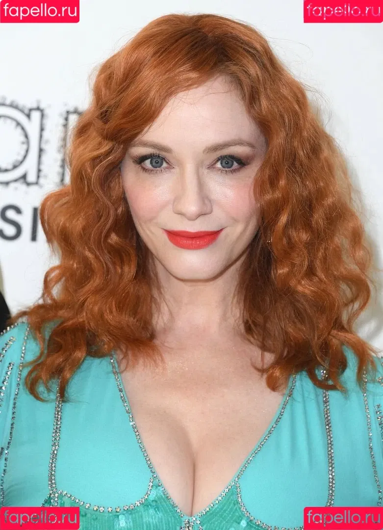 Christina Hendricks / actuallychristinahendricks Onlyfans Photo Gallery 