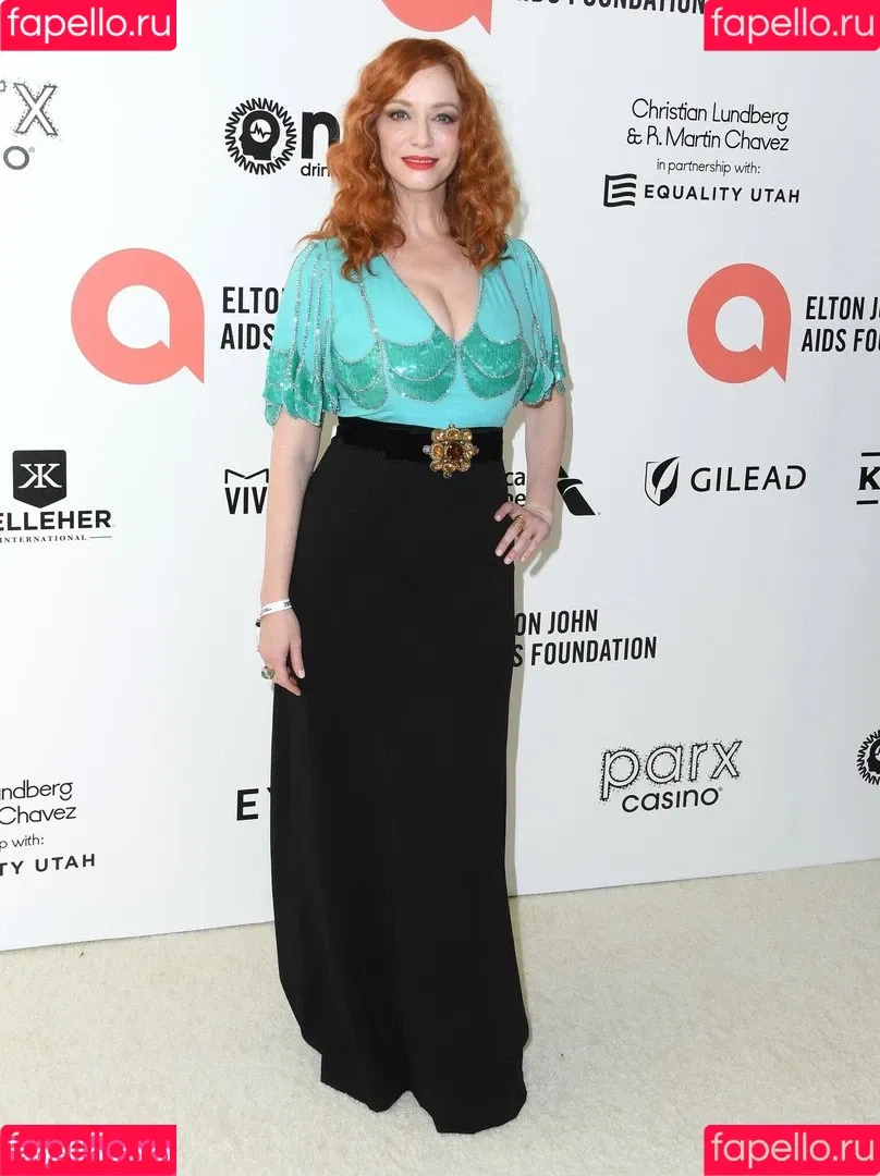 Christina Hendricks / actuallychristinahendricks Onlyfans Photo Gallery 