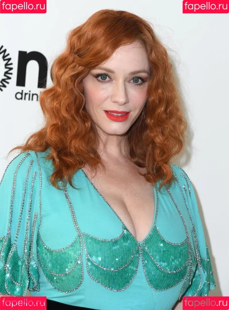 Christina Hendricks / actuallychristinahendricks Onlyfans Photo Gallery 