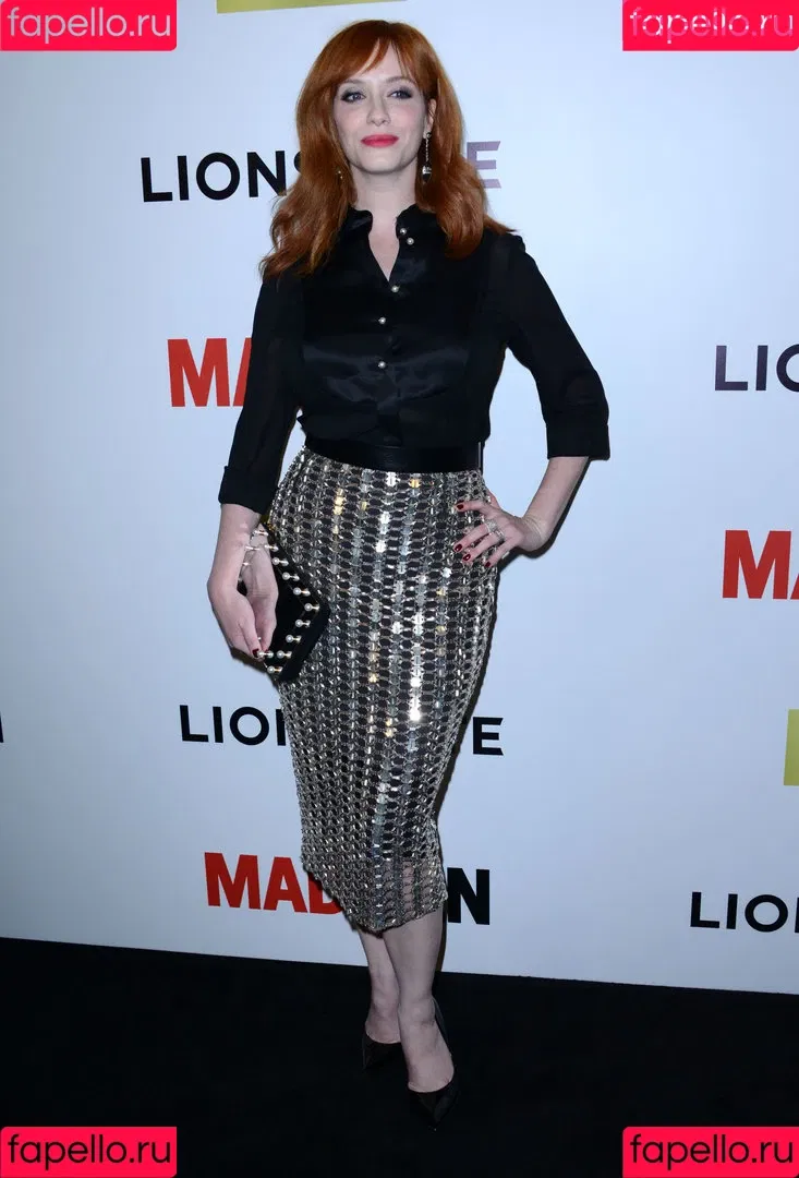 Christina Hendricks / actuallychristinahendricks Onlyfans Photo Gallery 
