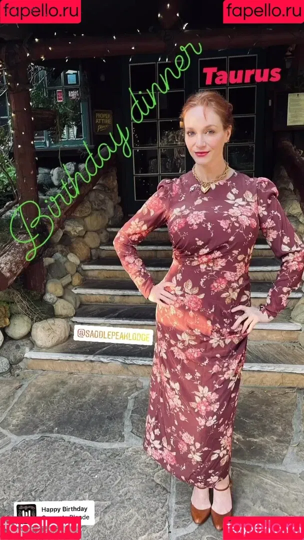Christina Hendricks / actuallychristinahendricks Onlyfans Photo Gallery 
