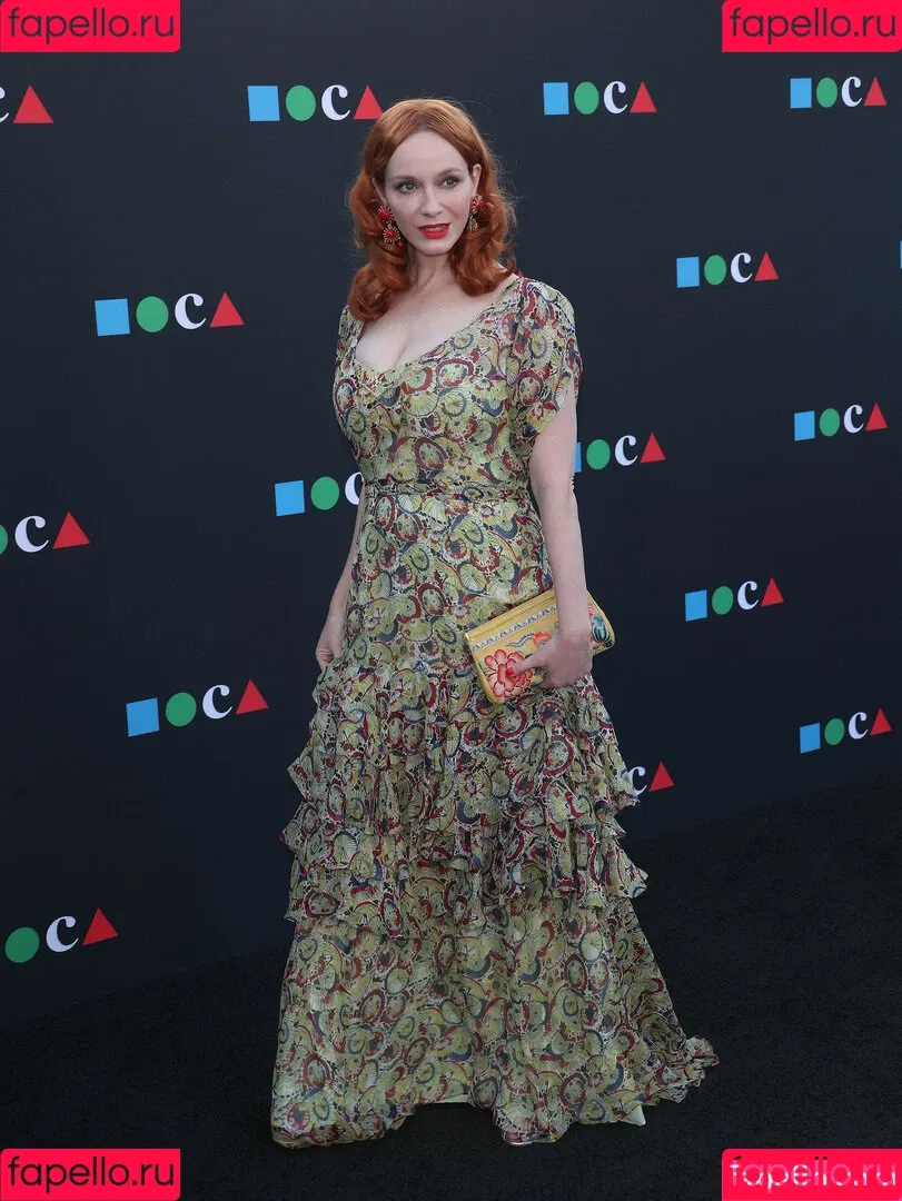 Christina Hendricks / actuallychristinahendricks Onlyfans Photo Gallery 