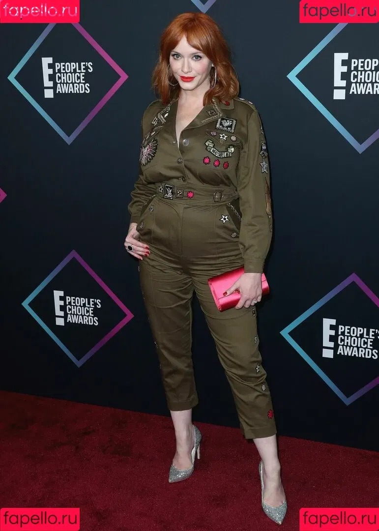 Christina Hendricks / actuallychristinahendricks Onlyfans Photo Gallery 