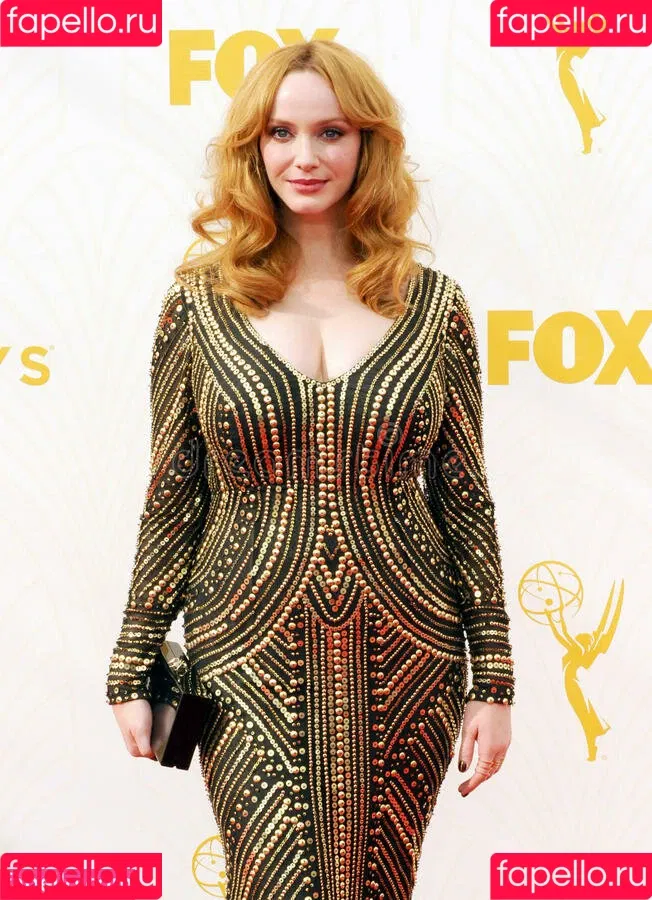 Christina Hendricks / actuallychristinahendricks Onlyfans Photo Gallery 