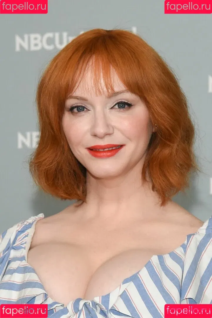 Christina Hendricks / actuallychristinahendricks Onlyfans Photo Gallery 