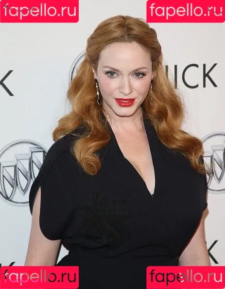 Christina Hendricks / actuallychristinahendricks Onlyfans Photo Gallery 