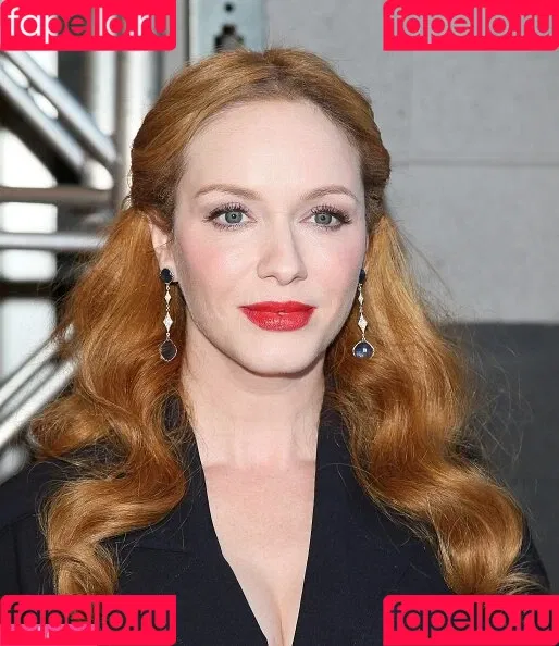 Christina Hendricks / actuallychristinahendricks Onlyfans Photo Gallery 