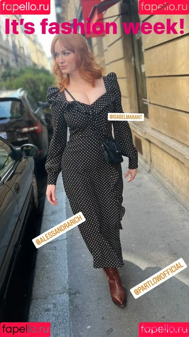 Christina Hendricks / actuallychristinahendricks Onlyfans Photo Gallery 