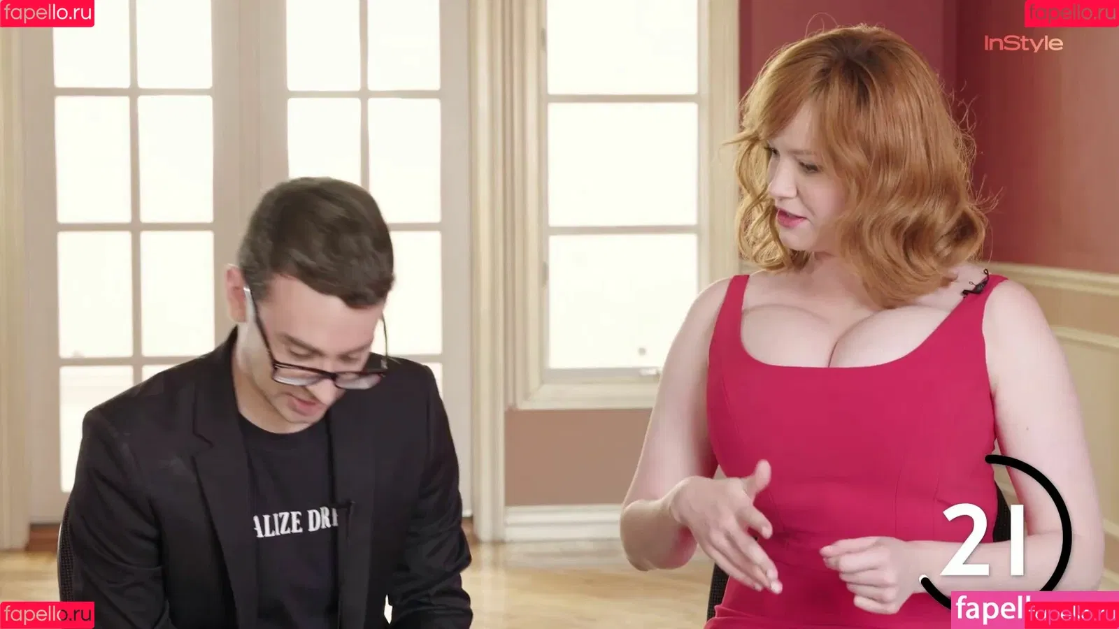 Christina Hendricks / actuallychristinahendricks Onlyfans Photo Gallery 