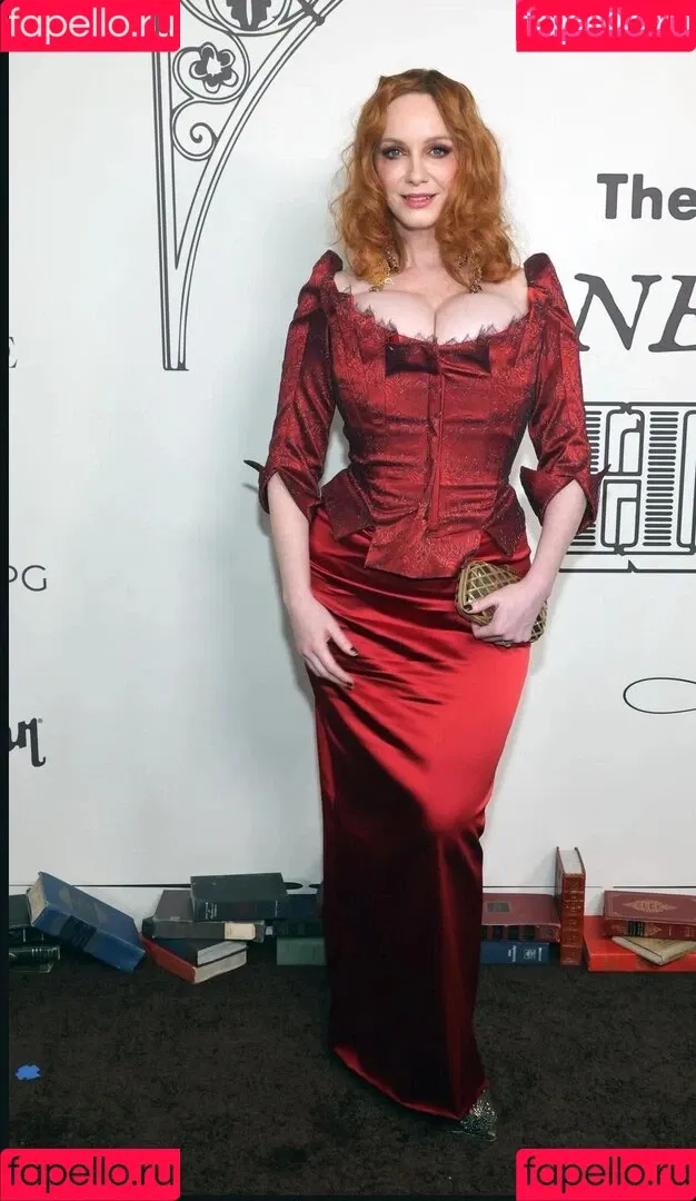 Christina Hendricks / actuallychristinahendricks Onlyfans Photo Gallery 