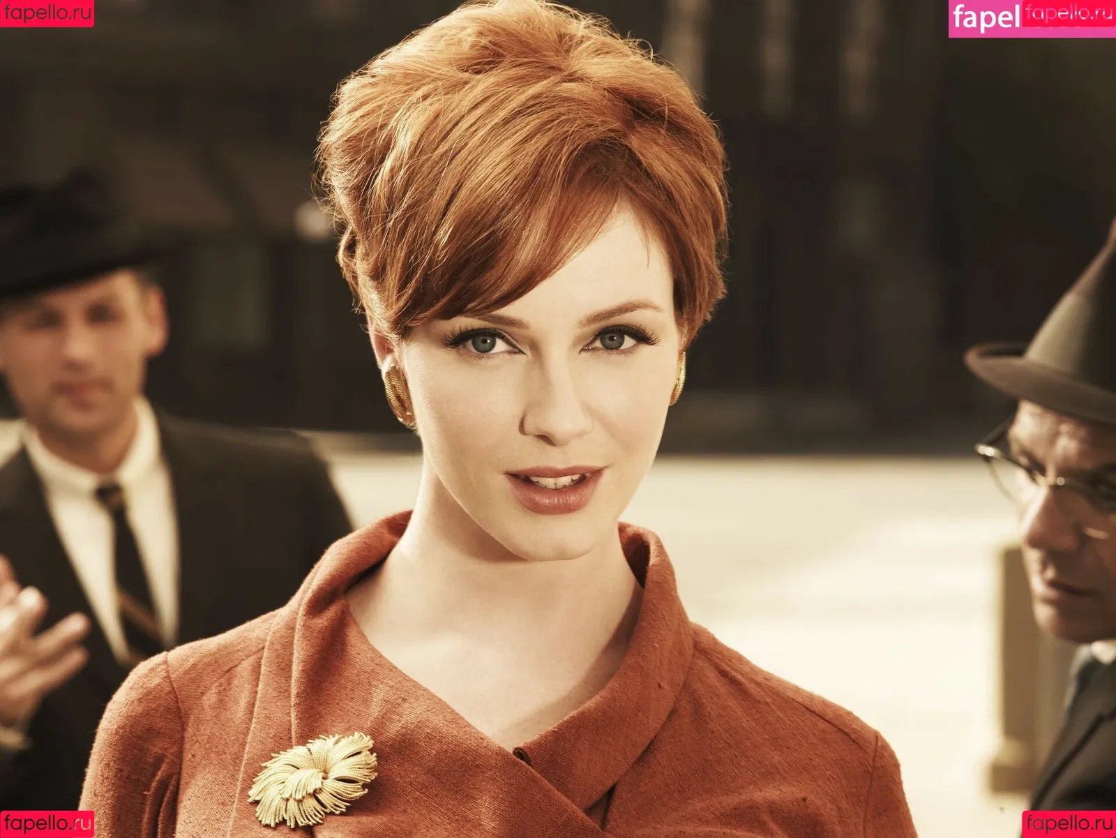 Christina Hendricks / actuallychristinahendricks Onlyfans Photo Gallery 