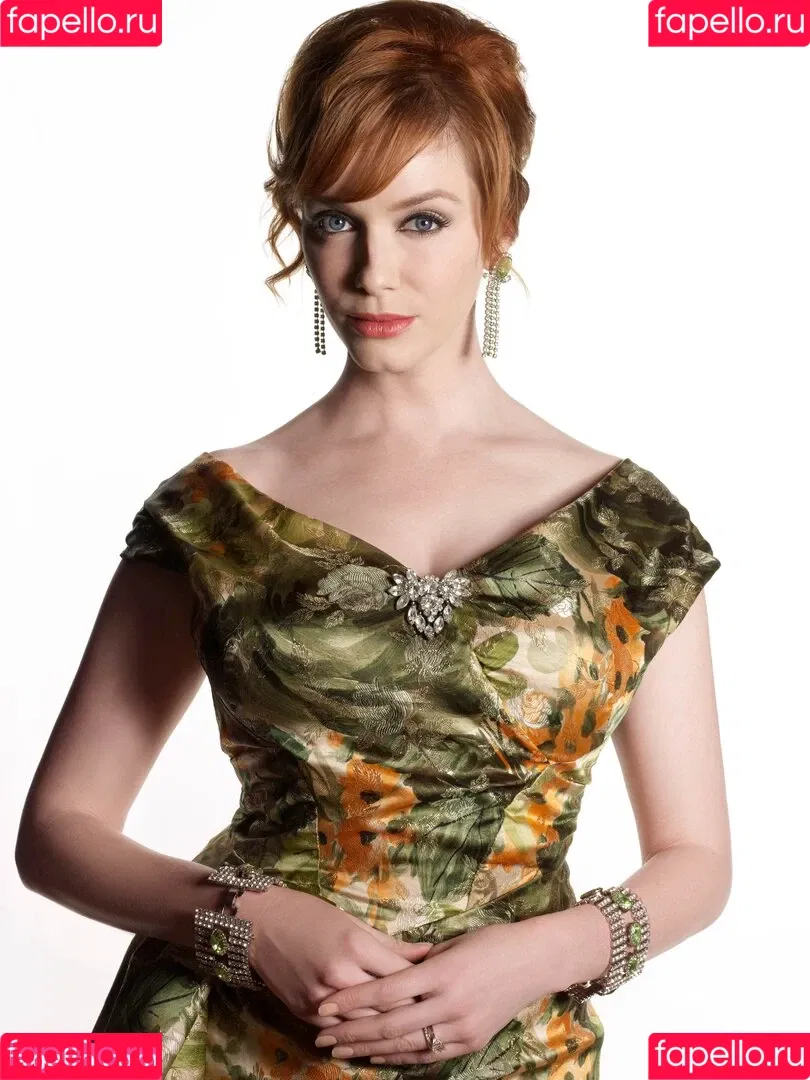 Christina Hendricks / actuallychristinahendricks Onlyfans Photo Gallery 