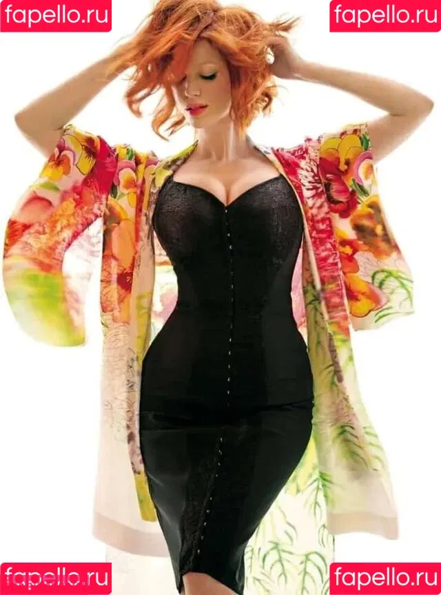 Christina Hendricks / actuallychristinahendricks Onlyfans Photo Gallery 