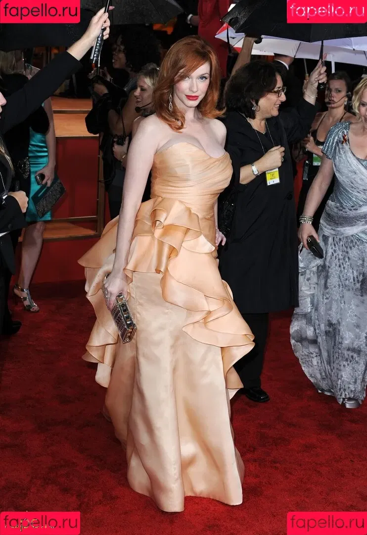 Christina Hendricks / actuallychristinahendricks Onlyfans Photo Gallery 