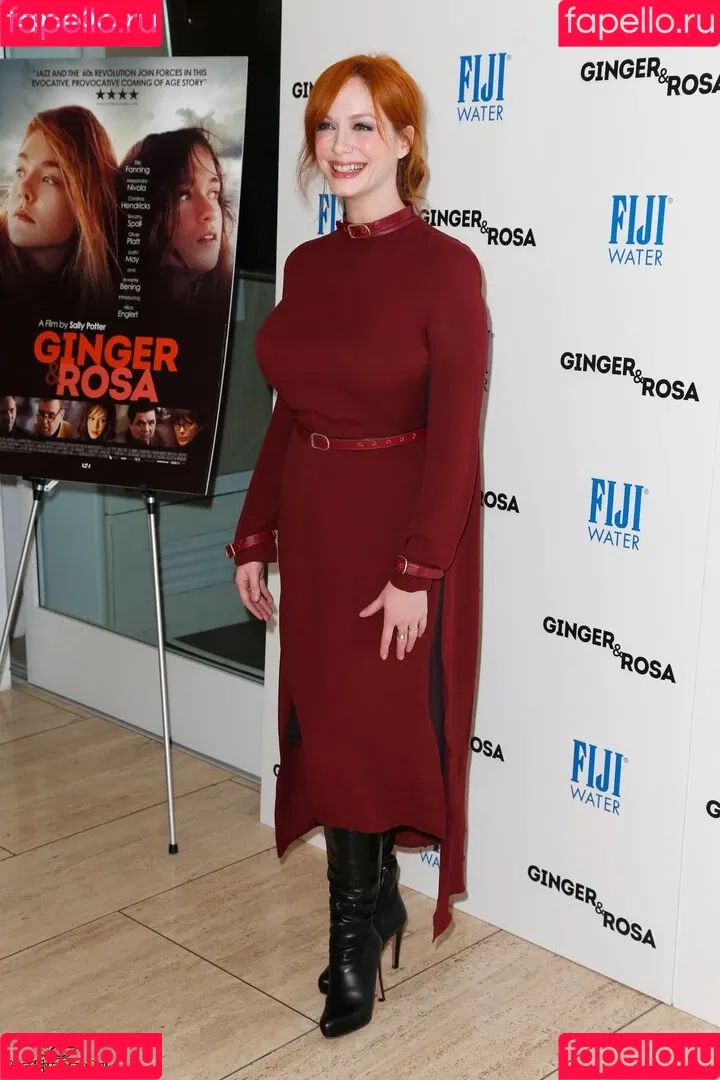 Christina Hendricks / actuallychristinahendricks Onlyfans Photo Gallery 