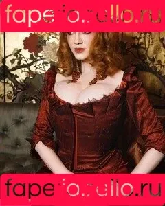 Christina Hendricks / actuallychristinahendricks Onlyfans Photo Gallery 