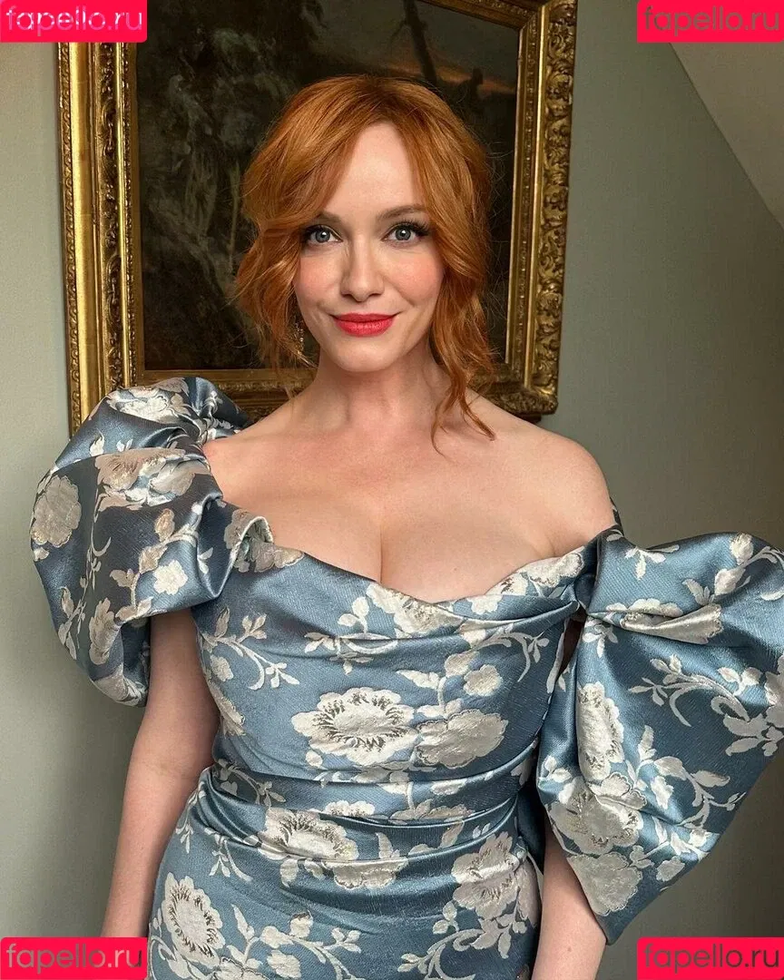 Christina Hendricks / actuallychristinahendricks Onlyfans Photo Gallery 