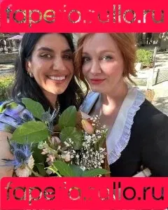 Christina Hendricks / actuallychristinahendricks Onlyfans Photo Gallery 