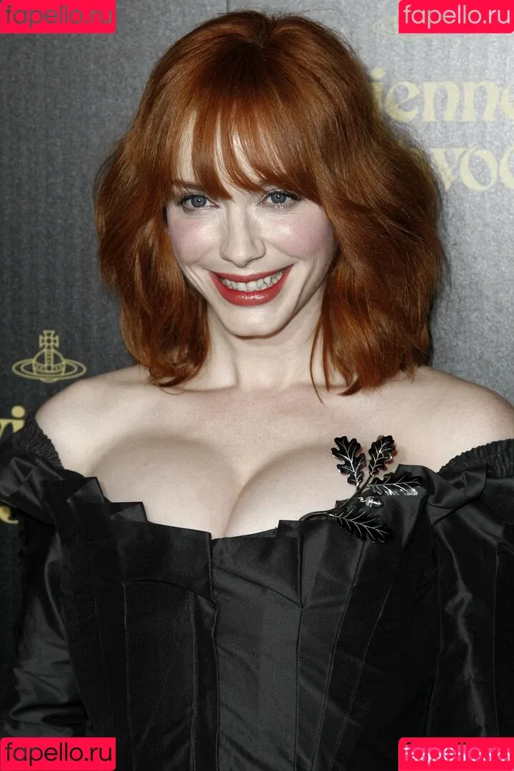 Christina Hendricks / actuallychristinahendricks Onlyfans Photo Gallery 