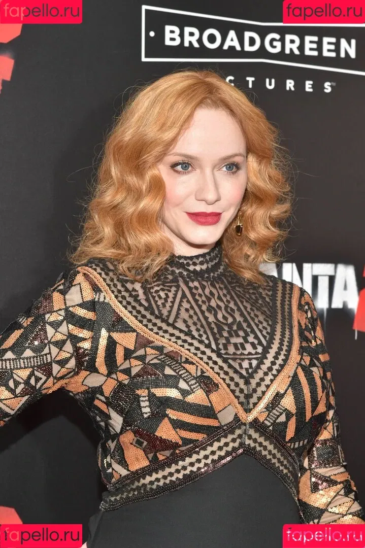 Christina Hendricks / actuallychristinahendricks Onlyfans Photo Gallery 