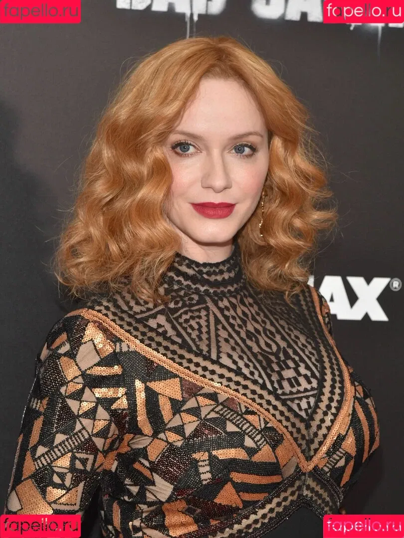 Christina Hendricks / actuallychristinahendricks Onlyfans Photo Gallery 