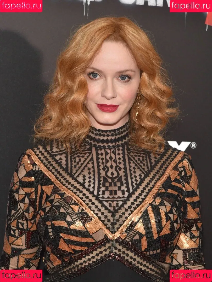Christina Hendricks / actuallychristinahendricks Onlyfans Photo Gallery 