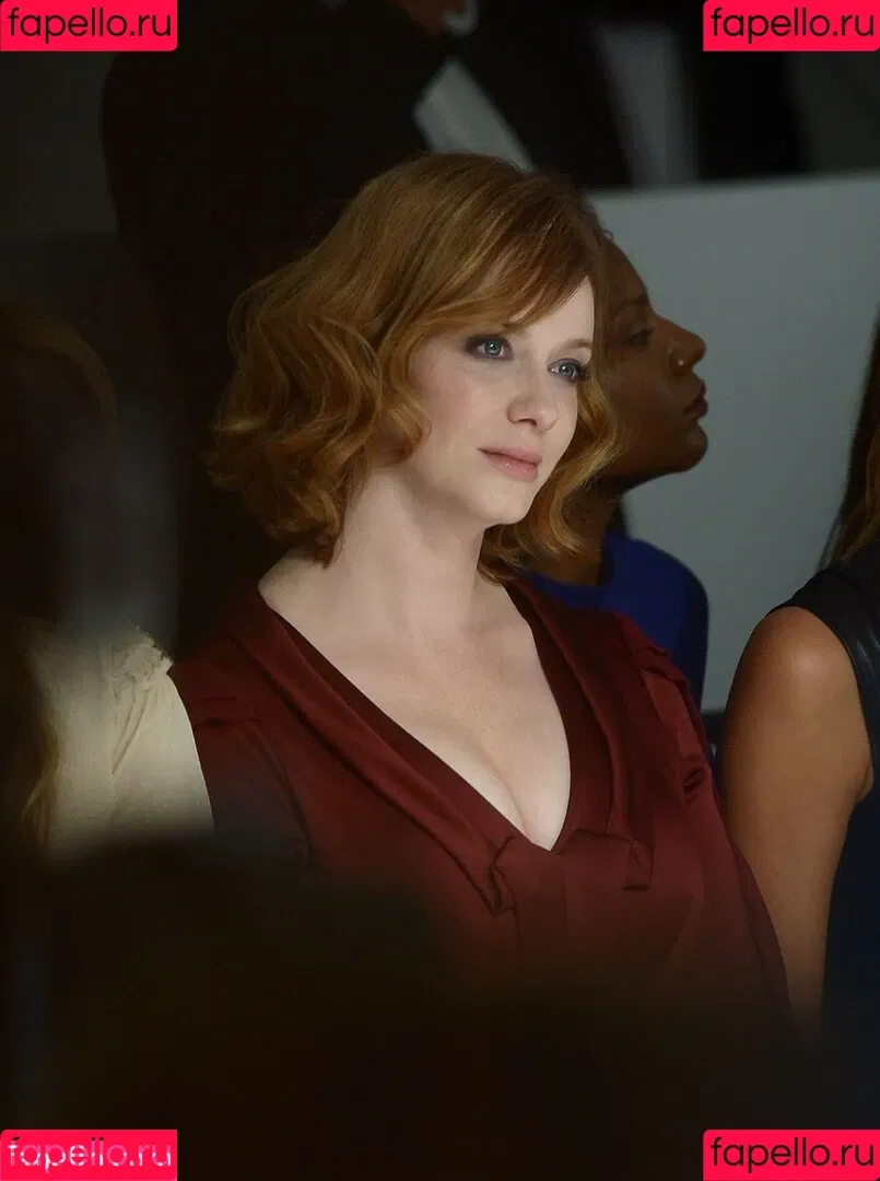 Christina Hendricks / actuallychristinahendricks Onlyfans Photo Gallery 