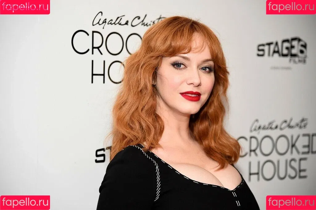 Christina Hendricks / actuallychristinahendricks Onlyfans Photo Gallery 