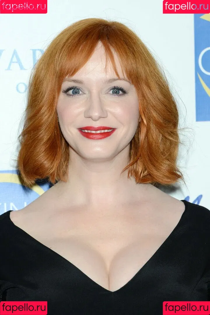 Christina Hendricks / actuallychristinahendricks Onlyfans Photo Gallery 