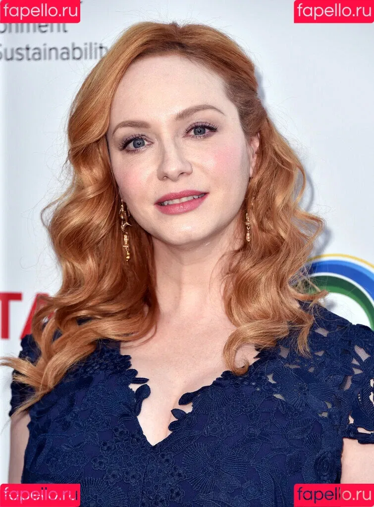Christina Hendricks / actuallychristinahendricks Onlyfans Photo Gallery 