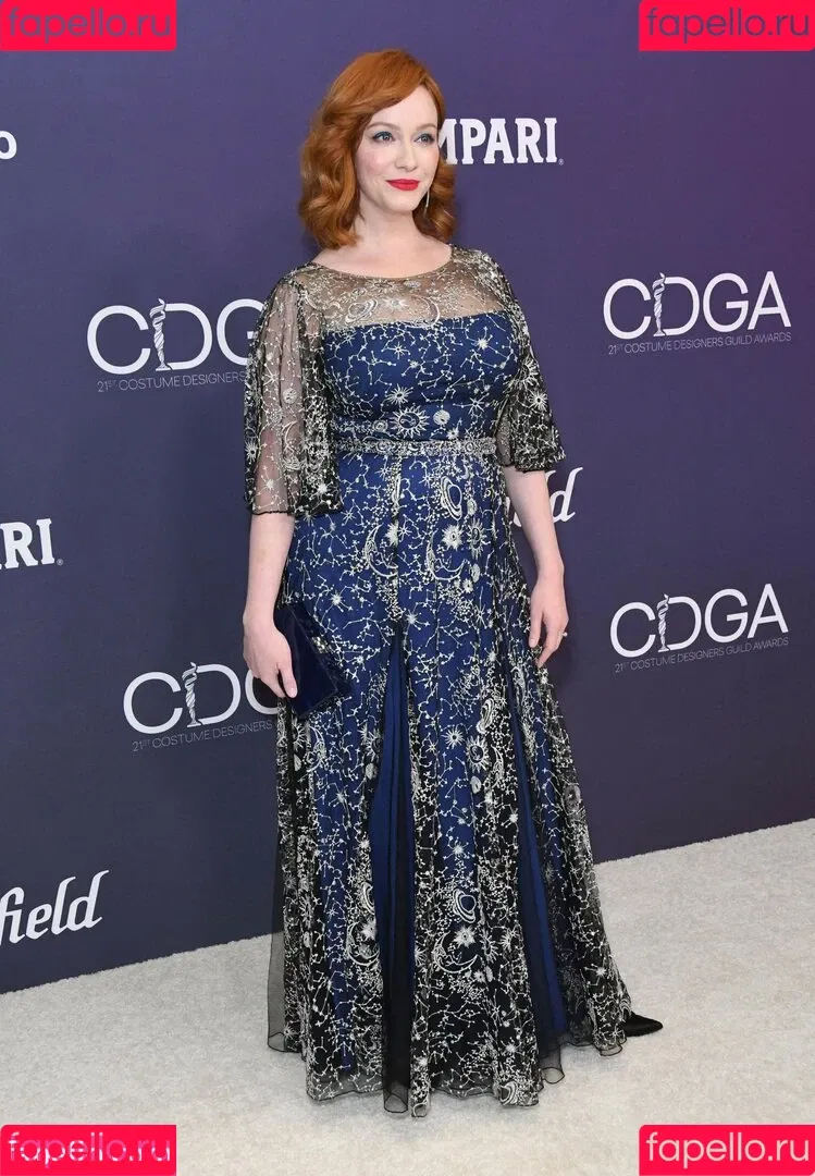 Christina Hendricks / actuallychristinahendricks Onlyfans Photo Gallery 