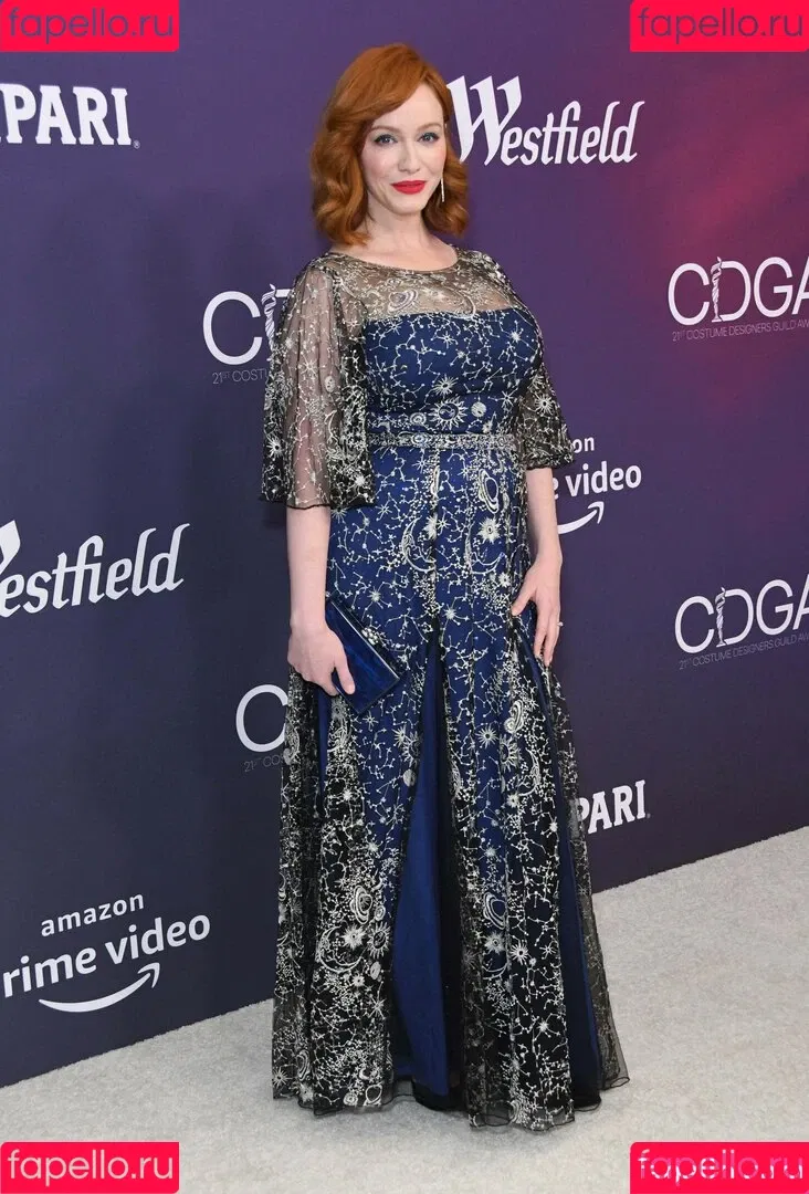 Christina Hendricks / actuallychristinahendricks Onlyfans Photo Gallery 