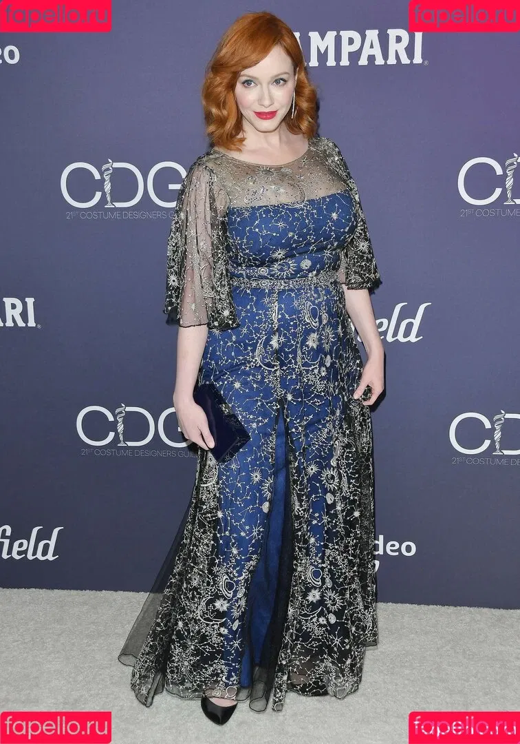 Christina Hendricks / actuallychristinahendricks Onlyfans Photo Gallery 