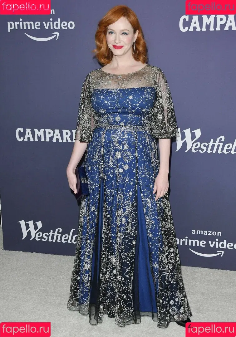 Christina Hendricks / actuallychristinahendricks Onlyfans Photo Gallery 