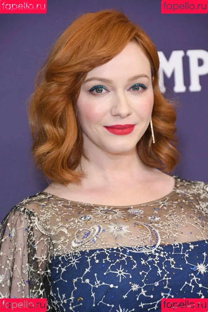 Christina Hendricks / actuallychristinahendricks Onlyfans Photo Gallery 