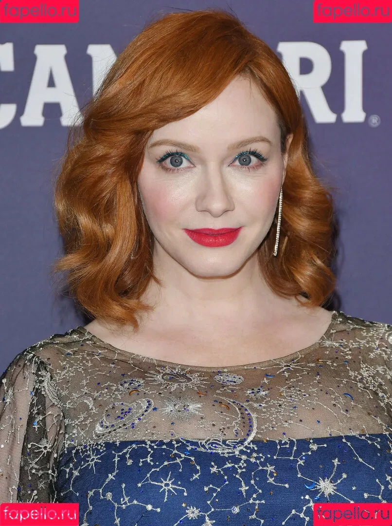 Christina Hendricks / actuallychristinahendricks Onlyfans Photo Gallery 