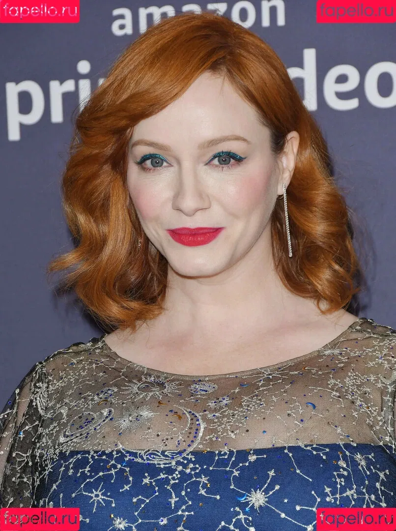 Christina Hendricks / actuallychristinahendricks Onlyfans Photo Gallery 