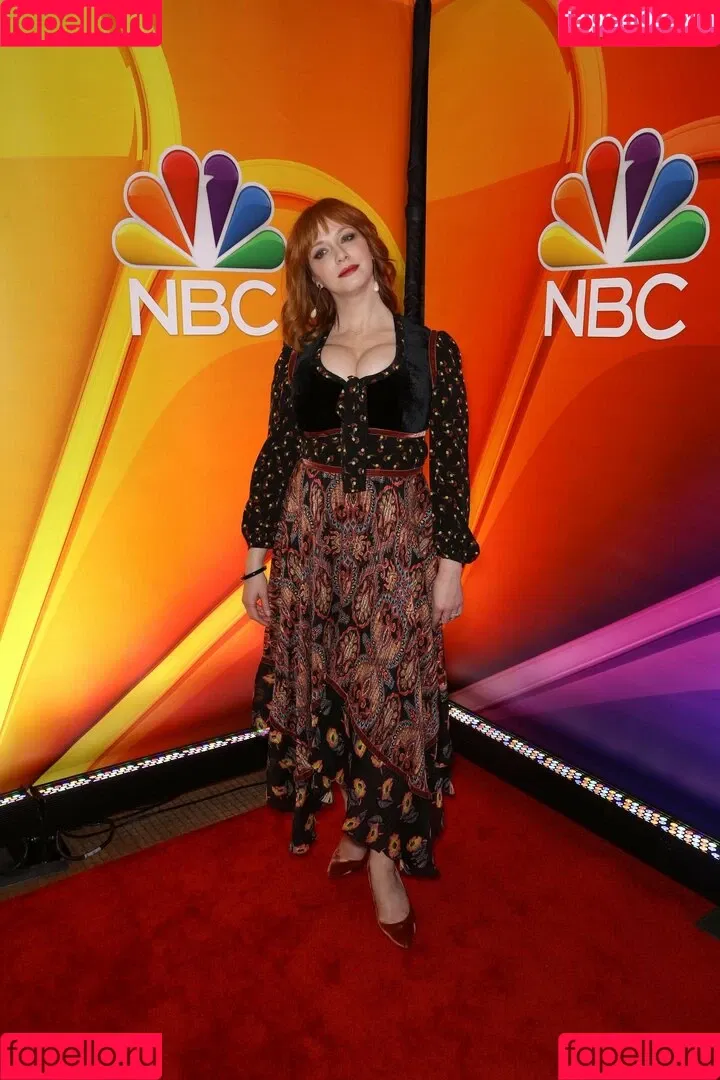 Christina Hendricks / actuallychristinahendricks Onlyfans Photo Gallery 