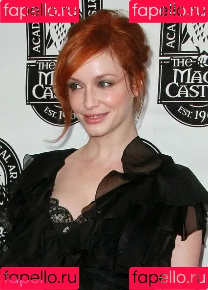 Christina Hendricks / actuallychristinahendricks Onlyfans Photo Gallery 
