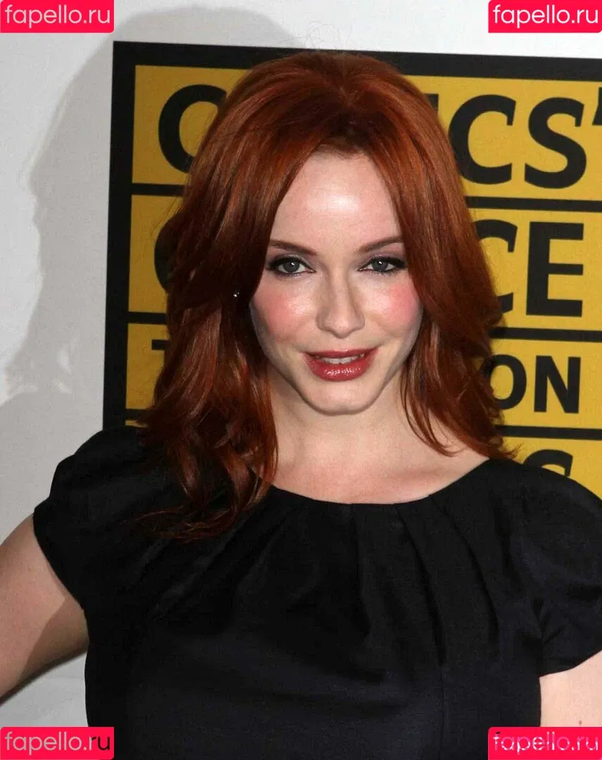 Christina Hendricks / actuallychristinahendricks Onlyfans Photo Gallery 