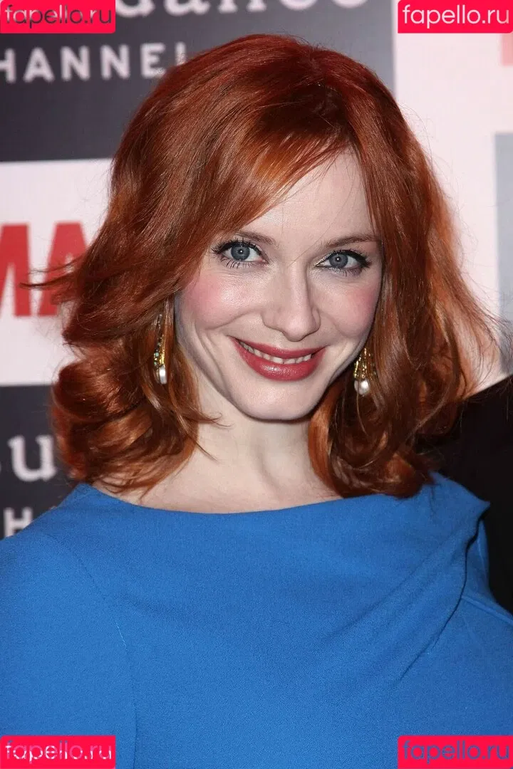Christina Hendricks / actuallychristinahendricks Onlyfans Photo Gallery 