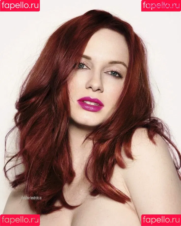 Christina Hendricks / actuallychristinahendricks Onlyfans Photo Gallery 