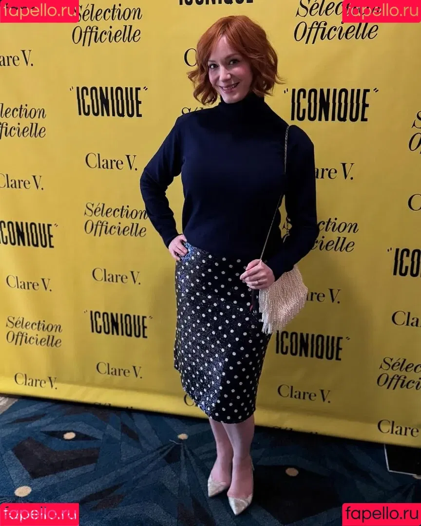 Christina Hendricks / actuallychristinahendricks Onlyfans Photo Gallery 