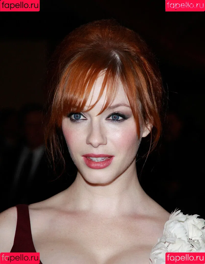 Christina Hendricks / actuallychristinahendricks Onlyfans Photo Gallery 