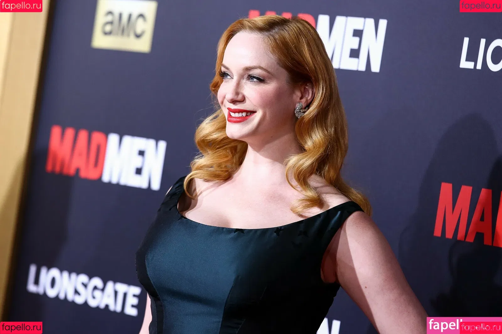 Christina Hendricks / actuallychristinahendricks Onlyfans Photo Gallery 