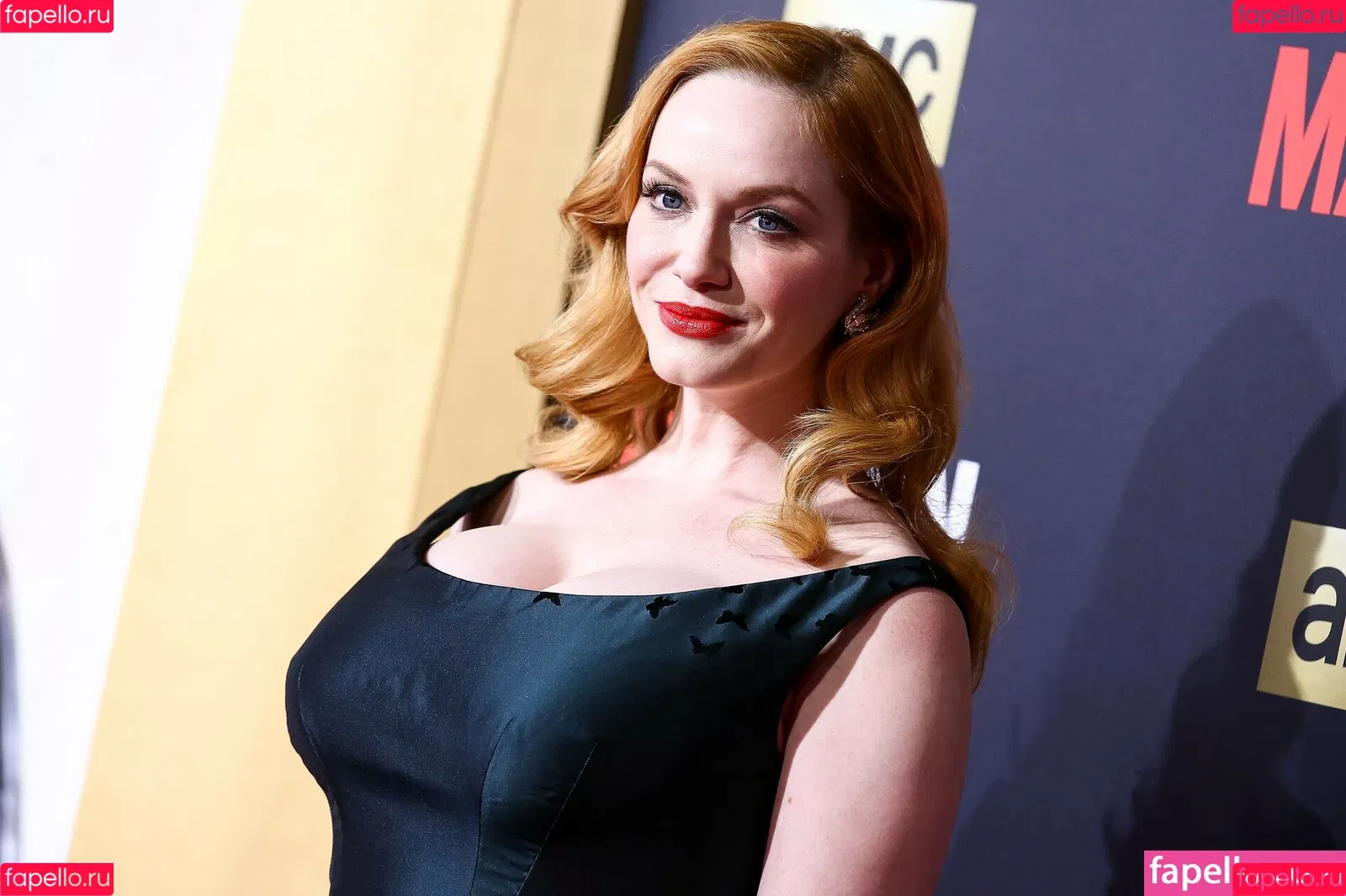 Christina Hendricks / actuallychristinahendricks Onlyfans Photo Gallery 