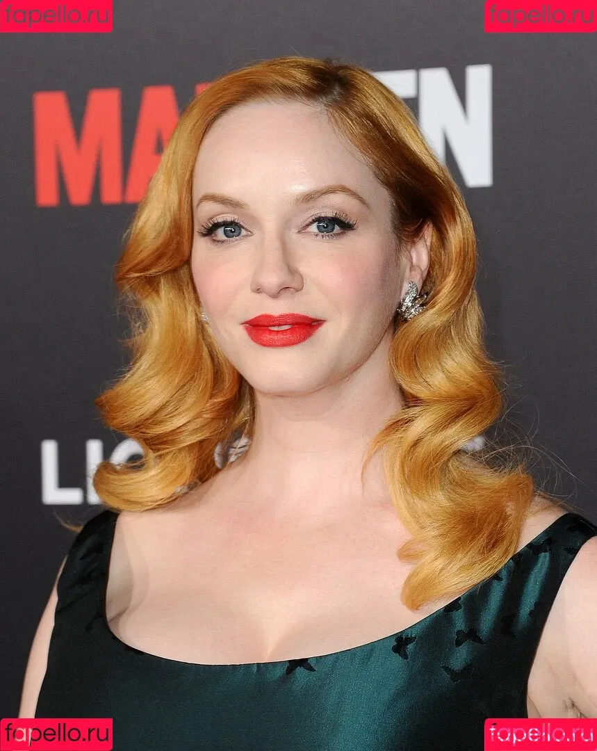 Christina Hendricks / actuallychristinahendricks Onlyfans Photo Gallery 