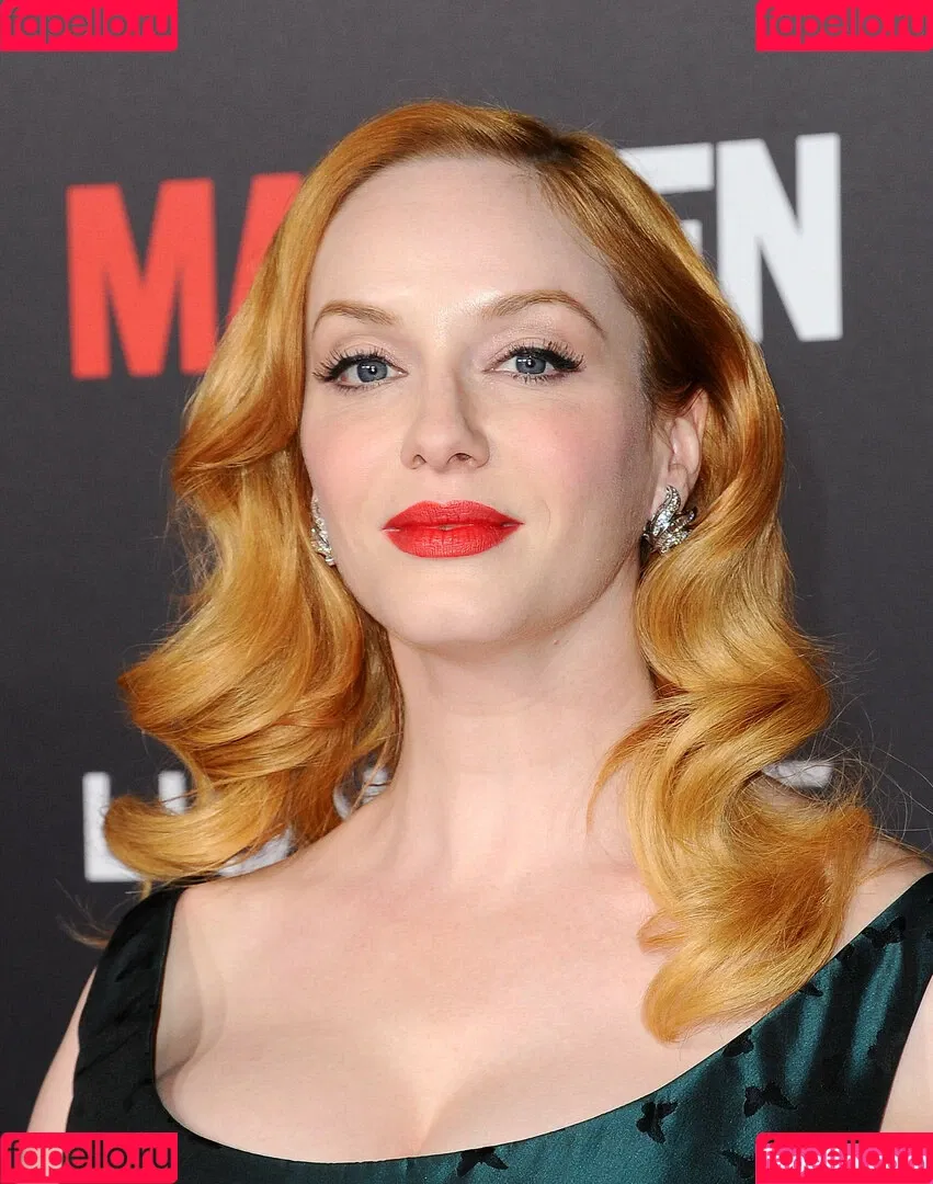 Christina Hendricks / actuallychristinahendricks Onlyfans Photo Gallery 