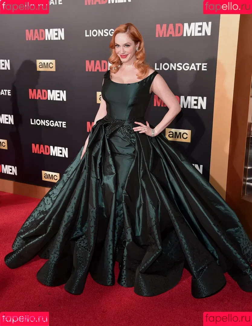 Christina Hendricks / actuallychristinahendricks Onlyfans Photo Gallery 