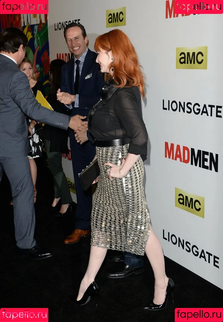 Christina Hendricks / actuallychristinahendricks Onlyfans Photo Gallery 